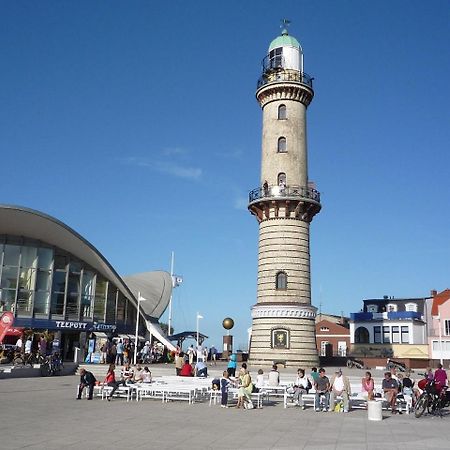Kapitaenshaus Moewenblick Apartment Rostock Bagian luar foto