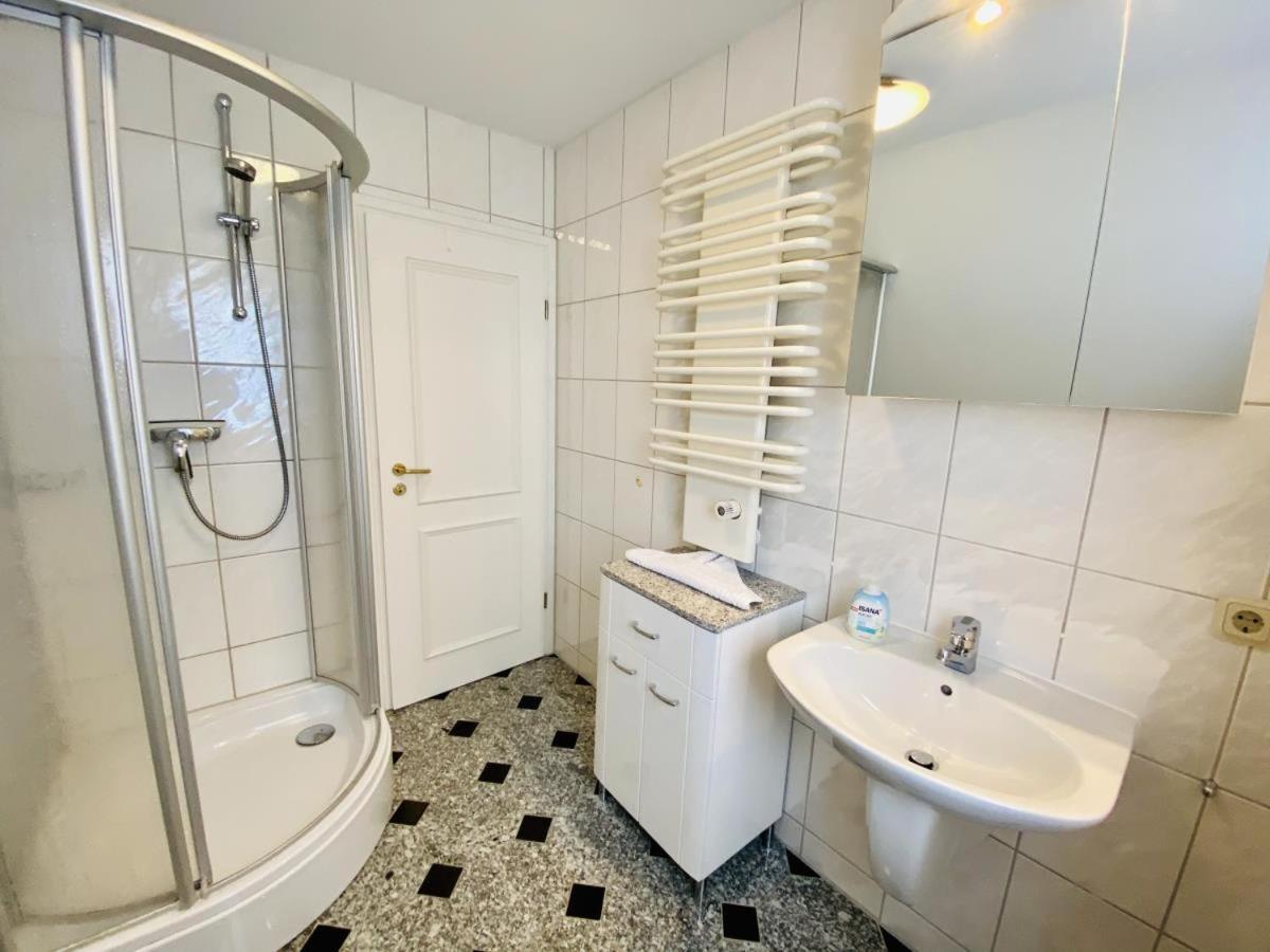 Kapitaenshaus Moewenblick Apartment Rostock Bagian luar foto