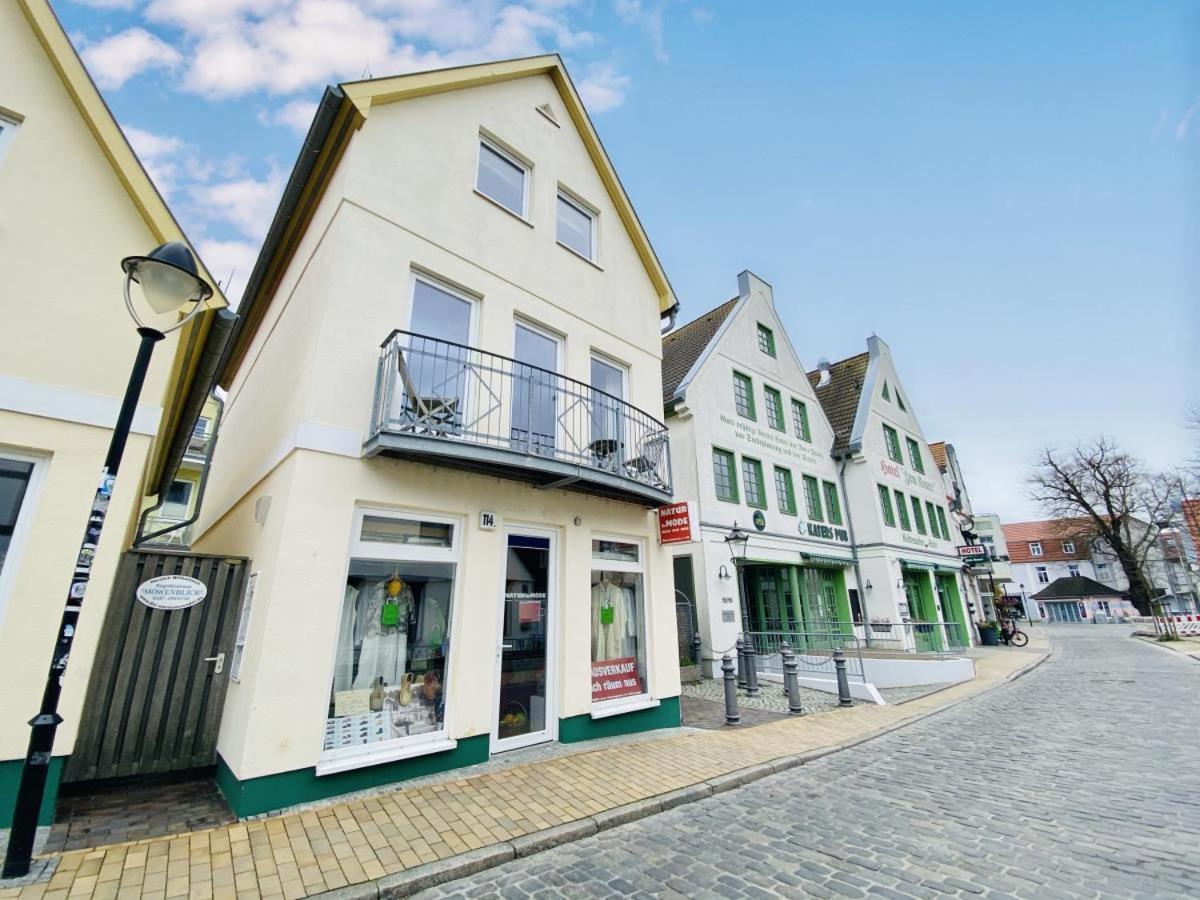 Kapitaenshaus Moewenblick Apartment Rostock Bagian luar foto